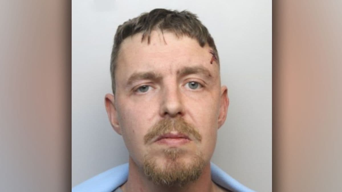 Westhoughton man jailed after attacking father and killing pet dog on Christmas Day