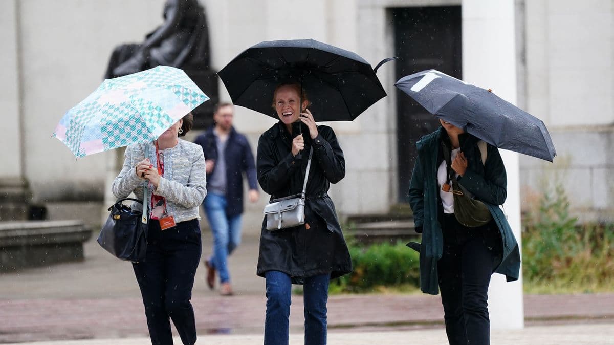 Greater Manchester Weather: Warm, Humid Week Ahead with Thunderstorm Risk