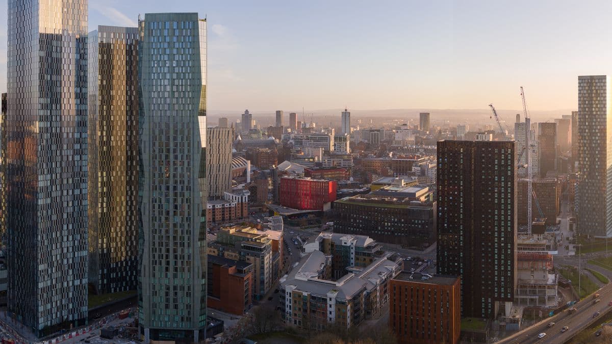 A Dozen Greater Manchester Businesses Enter Administration in June