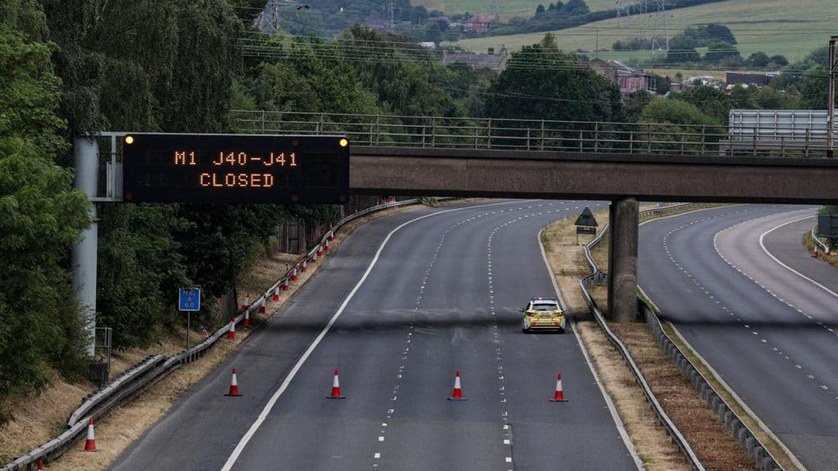 M67 Closed After Suspected Human Remains Discovered in Tameside