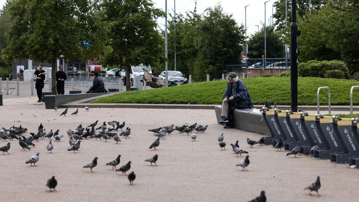 Manchester's population shrinks slightly as wider region outpaces national growth