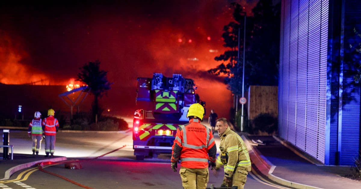 Warehouse Fire in Cheetham Hill Prompts Road Closures and Smoke Warnings