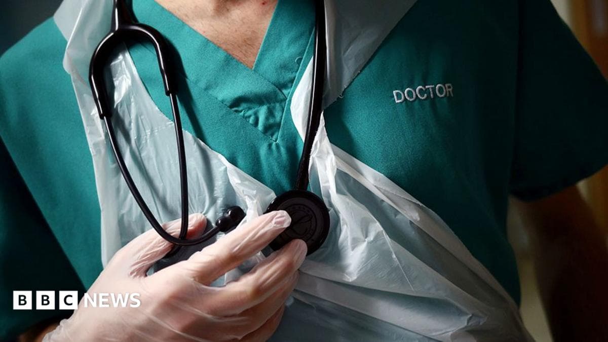 Surgeon struck off after disastrous bowel operation at Royal Oldham Hospital
